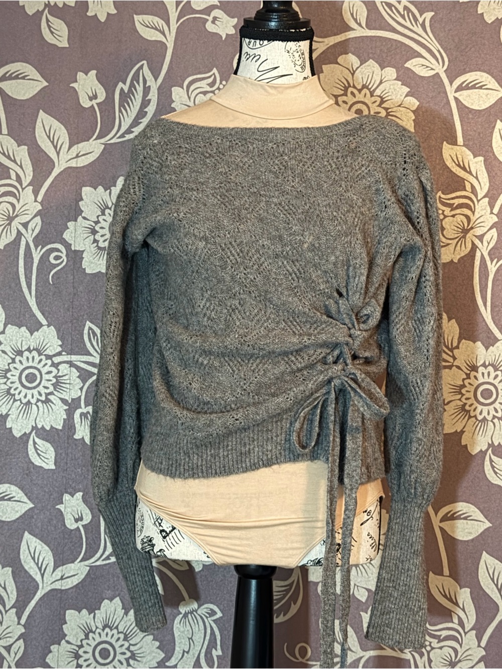 Chelsea28 Gray Side-Tie Crewneck Sweater with bow detail - Size XS